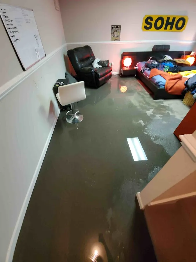 Emergency Water Damage Services in Pelican Bay, FL